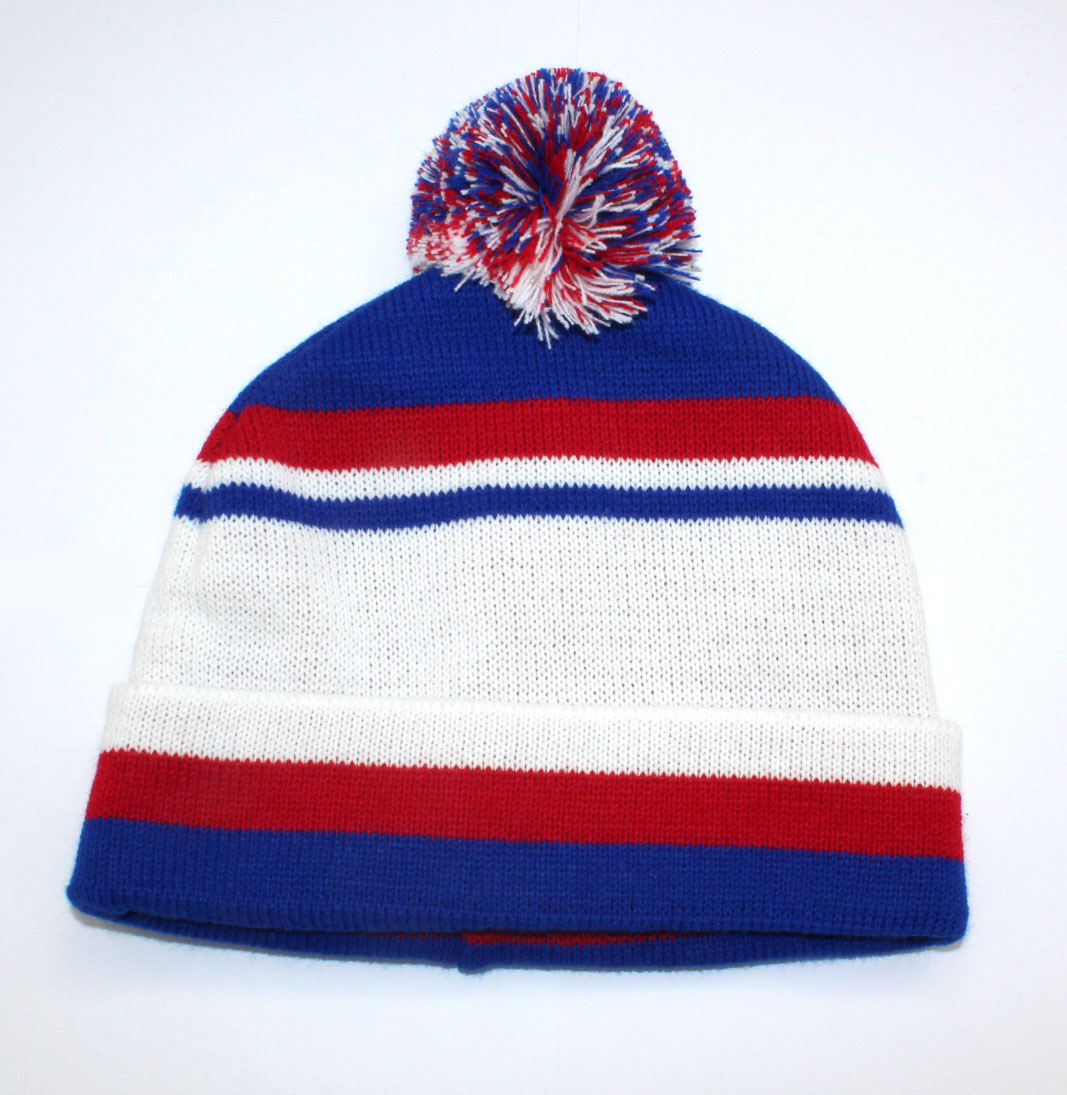England 82 Home Bobble Hat - Image 2