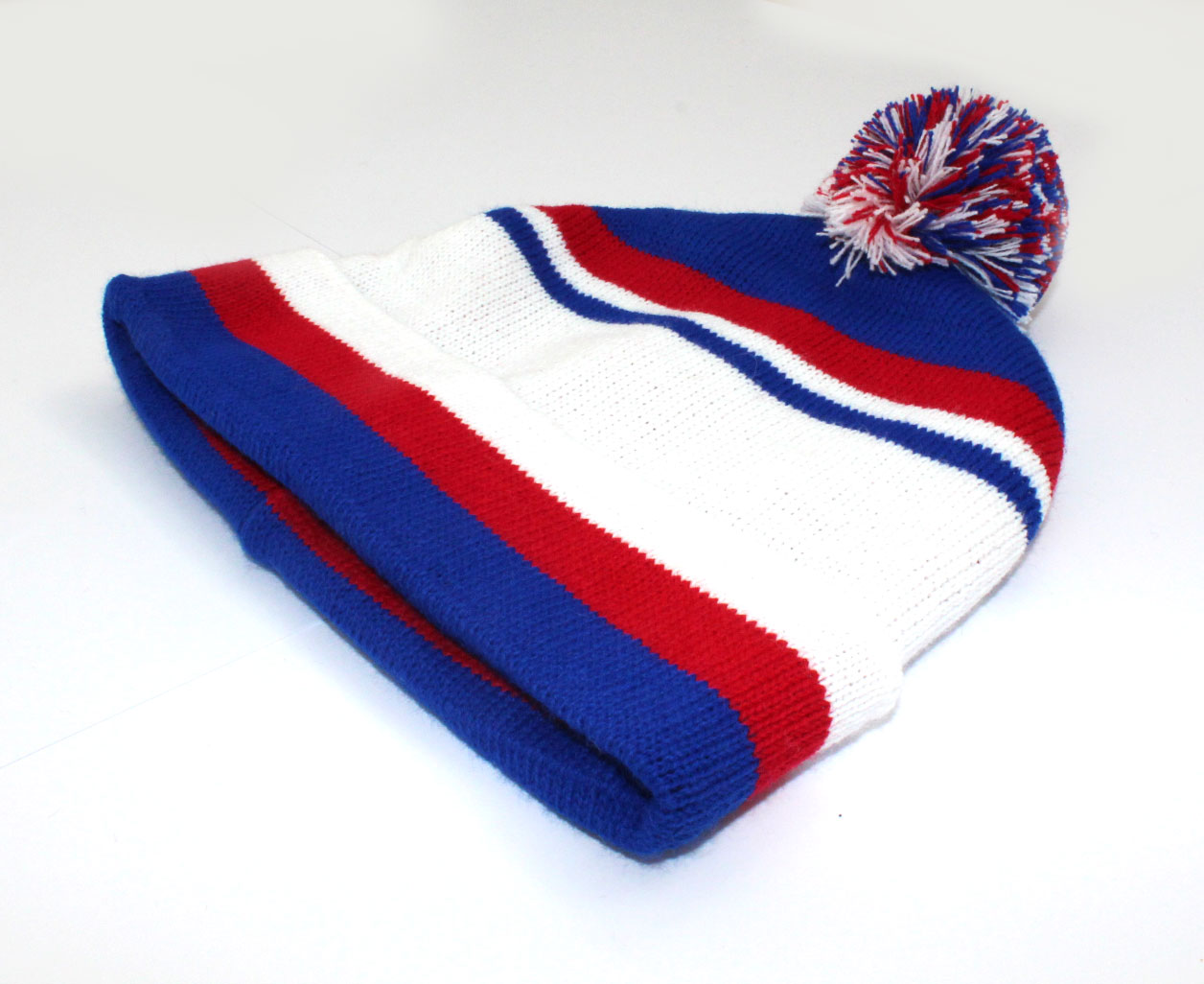 England 82 Home Bobble Hat - Image 3