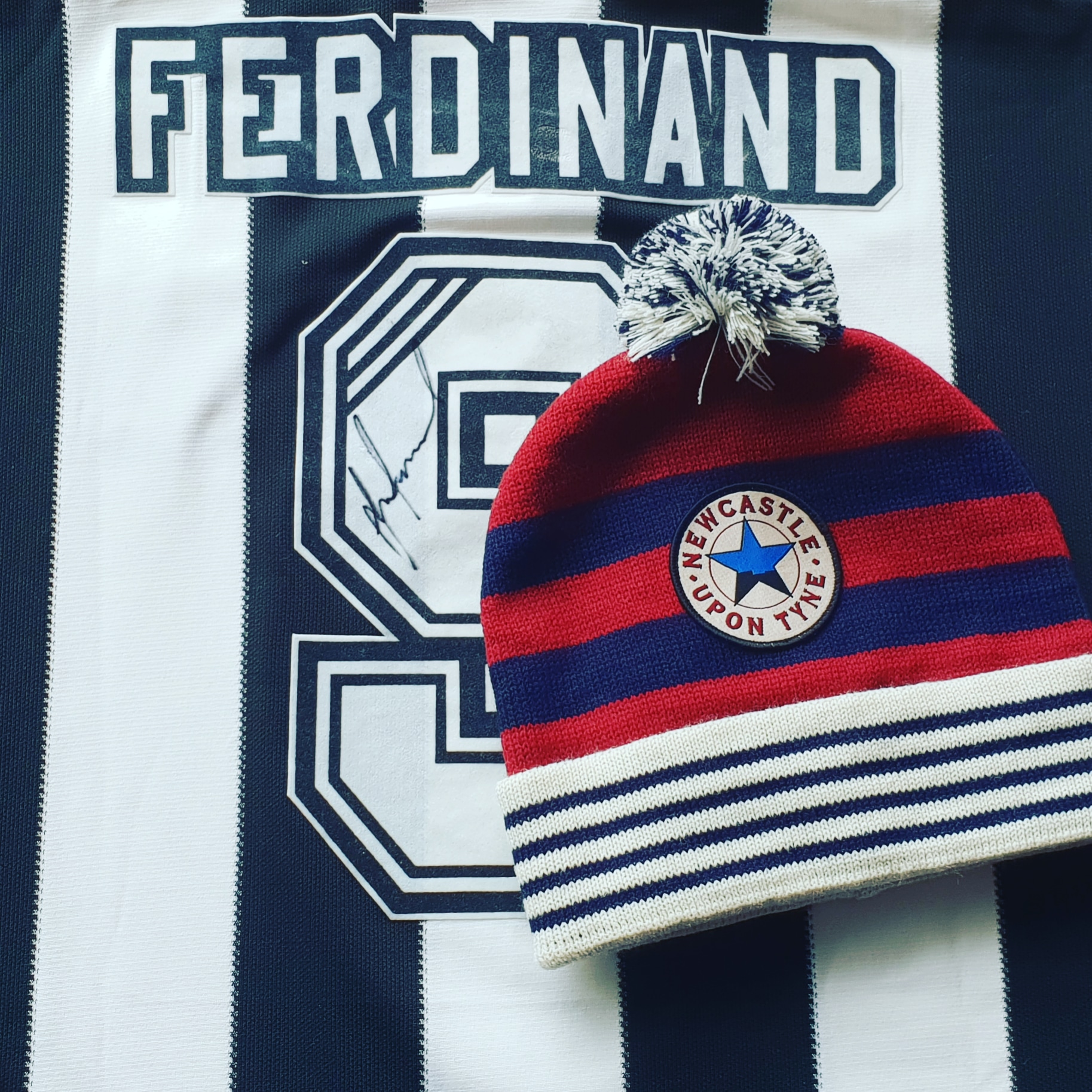 Ferdinand Bobble Hat - Image 3