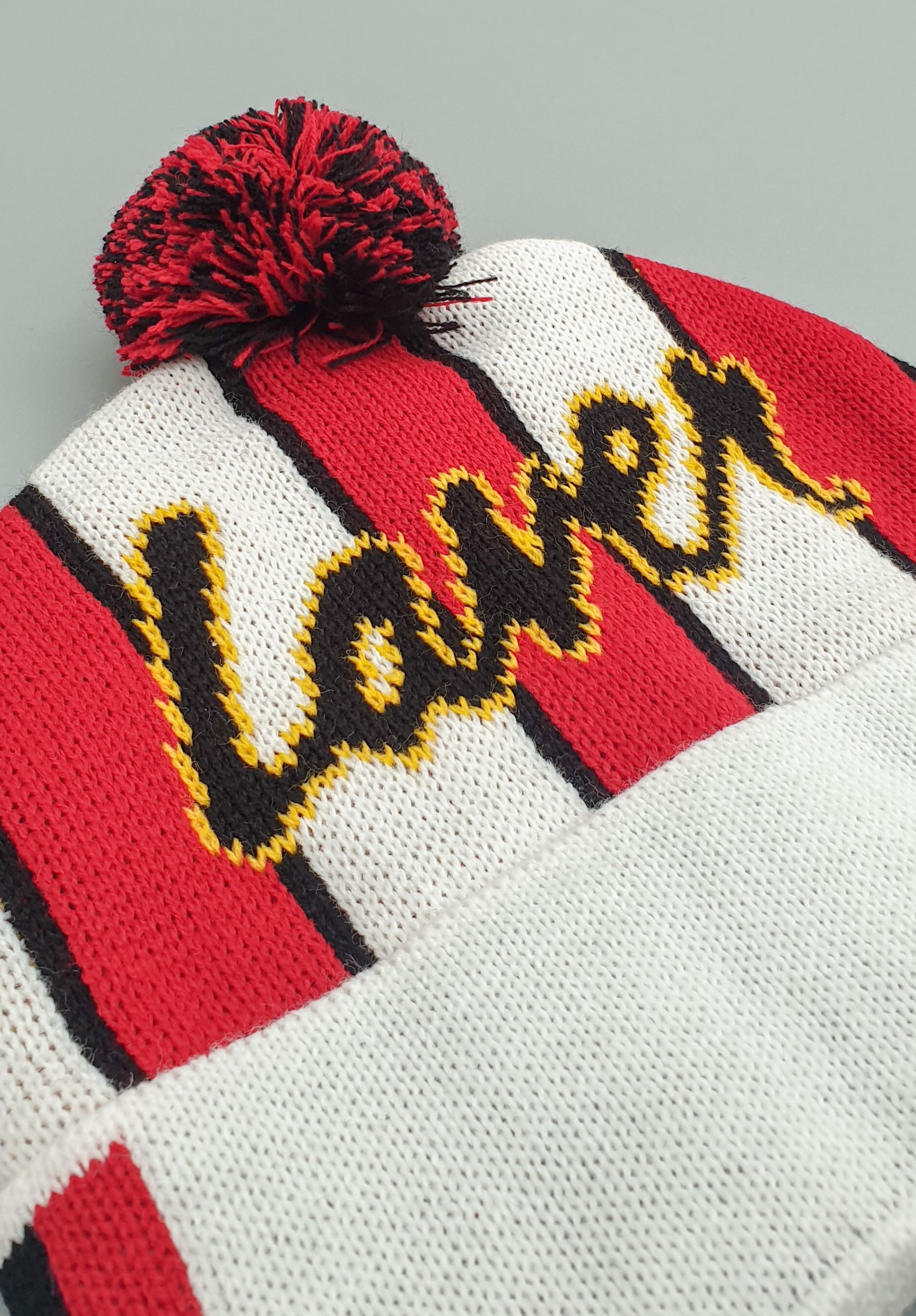 Flo Bobble Hat - Image 2