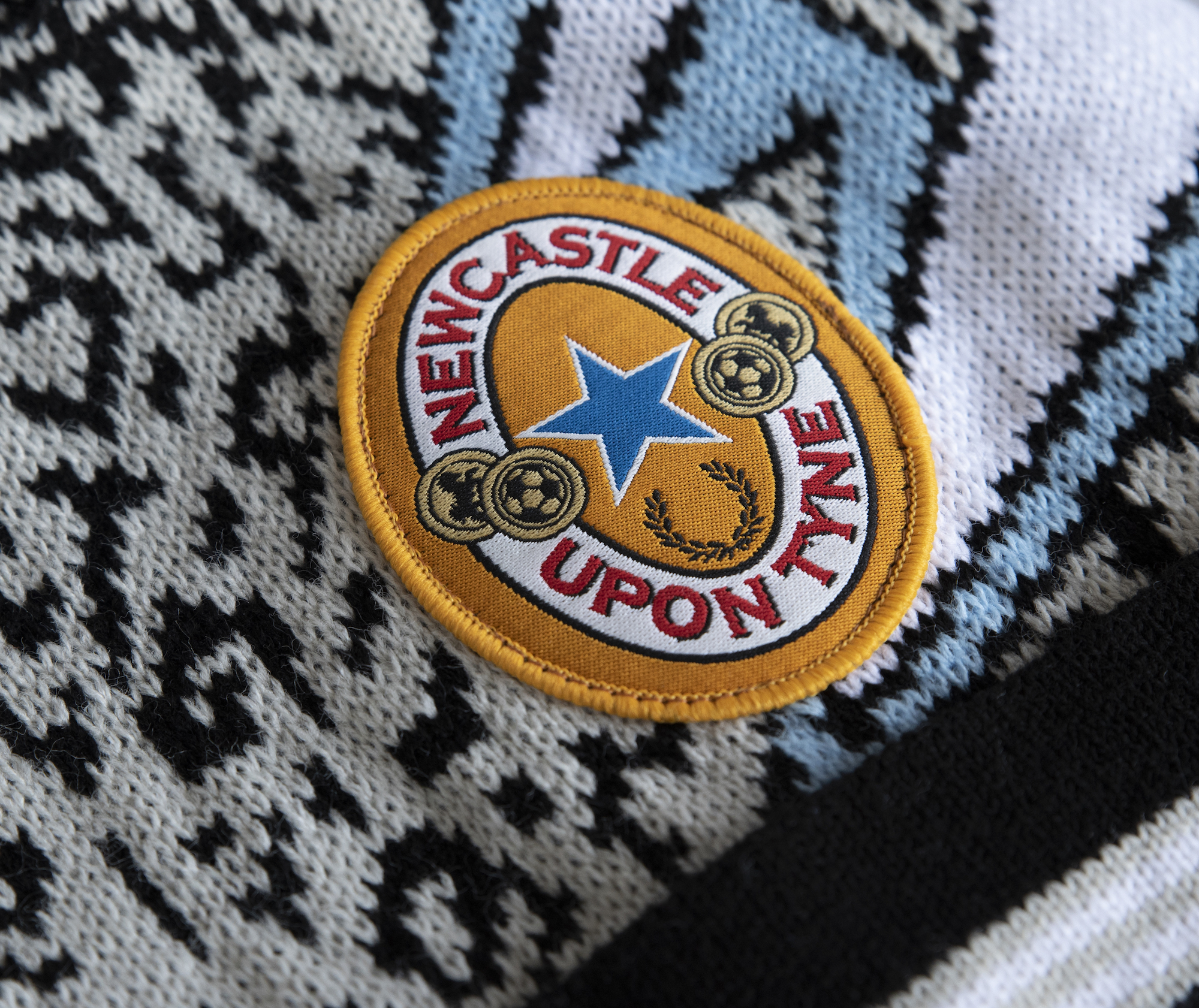 Pavel Bobble Hat - Image 2